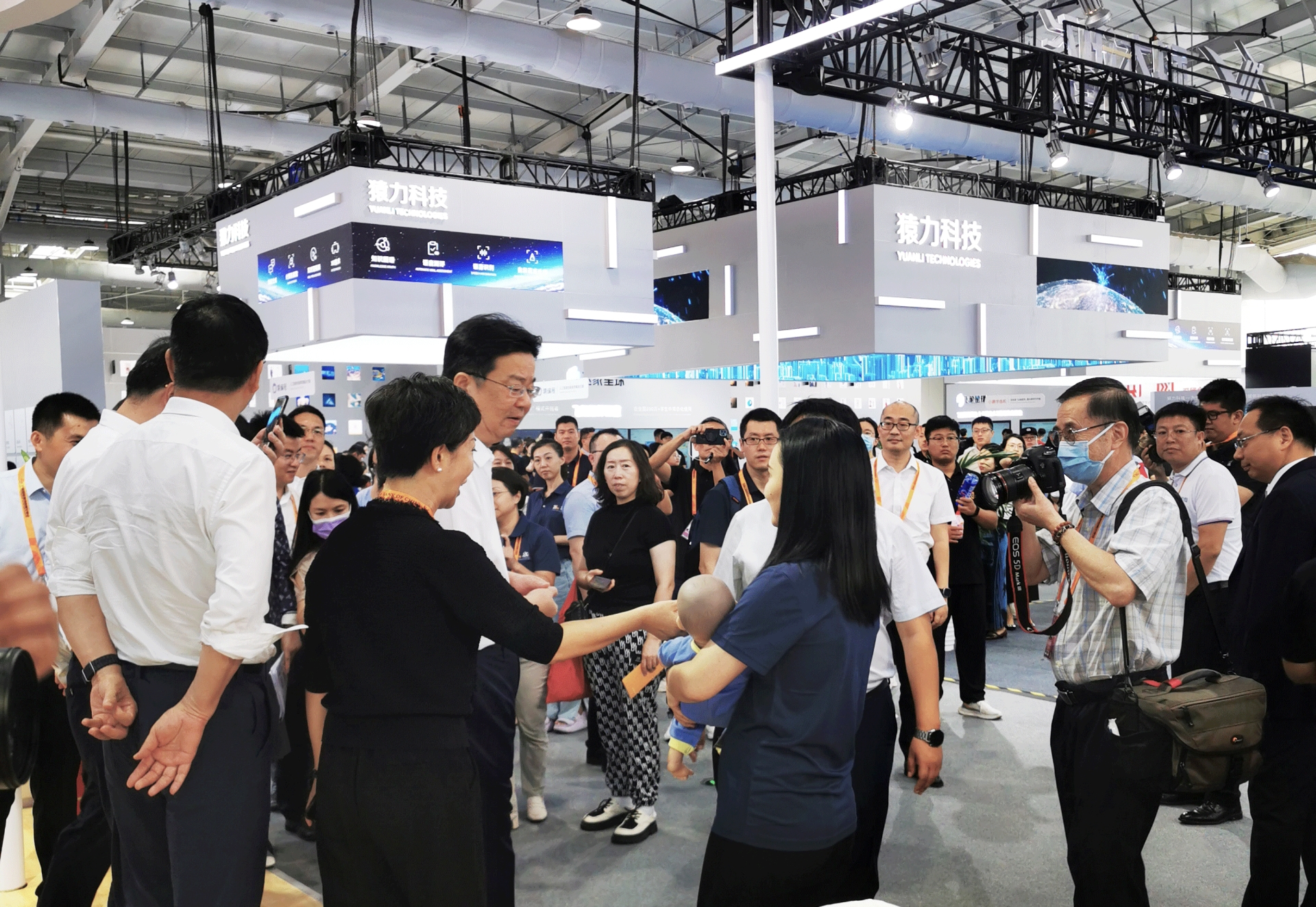 参展服贸会 带领观察.png